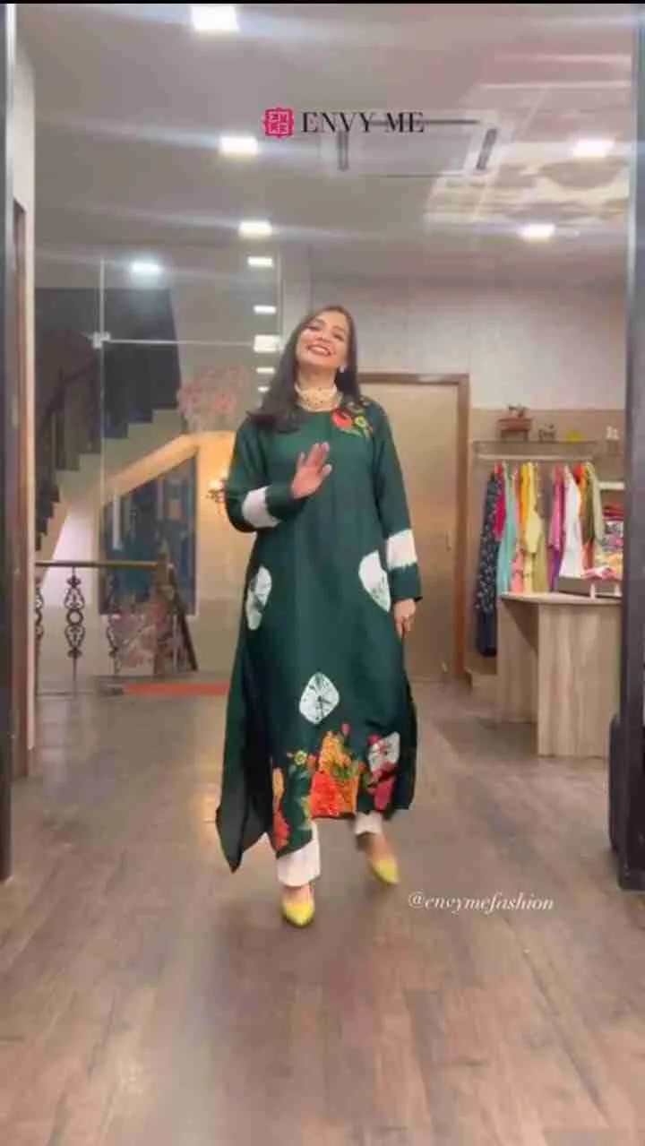 Beautiful chinon kurti